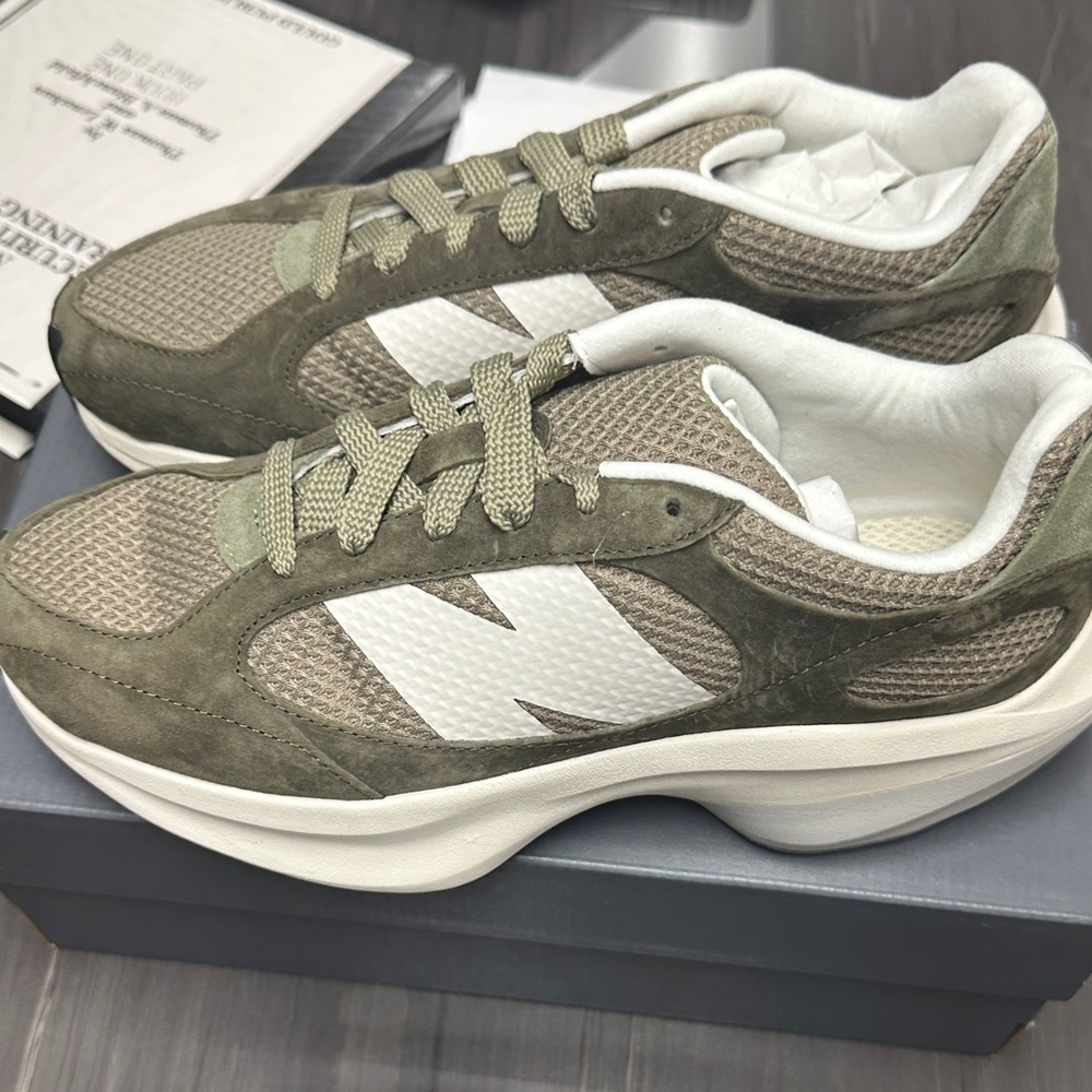 New Balance WRPD Green Beige Lifestyle Shoes - Picture 5 of 9